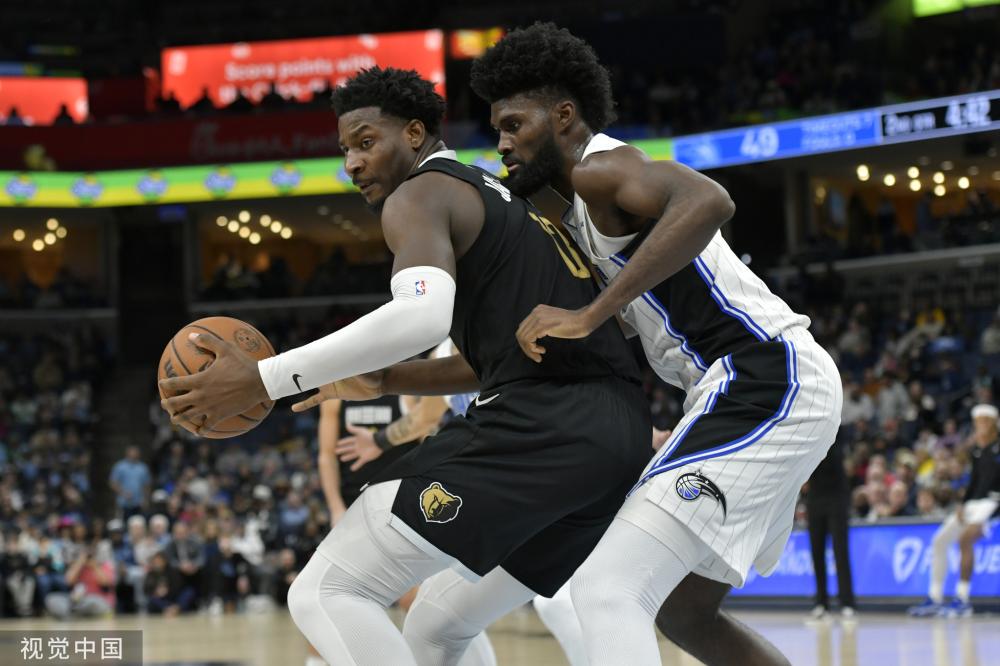 上给世界留 上给世界留