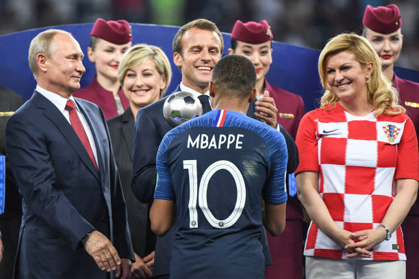 激烈对决 激烈对决